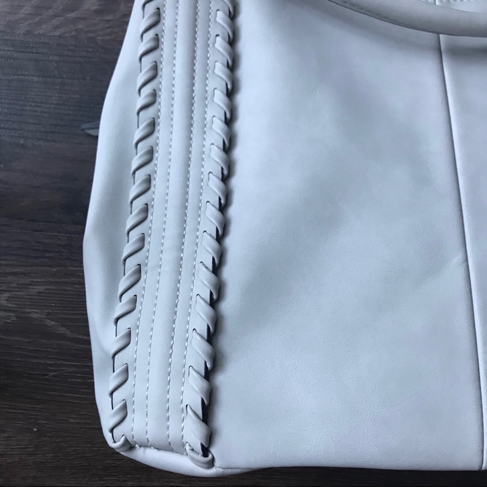 BOGO Stunning Light Grey Purse w Braid Detail - Picture 3 of 8